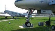 Swiss Air Lines - Douglas DC-3 - HB-IRN & Lufthansa - Lockheed Constellation - D-ALEM
