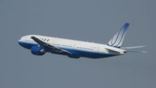 Boeing 777-222 - United Airlines - N777UA