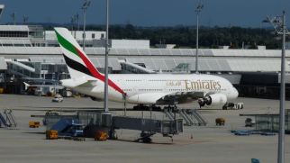 Emirates - Airbus A380-800 - A6-EDQ beim "pushback"