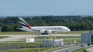 Emirates - Airbus A380-800 - A6-EDQ beim "takeoff"