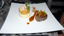 Das Restaurant "Medium Rare" - ein Filetsteak vom Koberind.